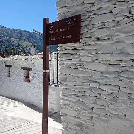 La Abuela Mercedes En Feriehus Trevélez